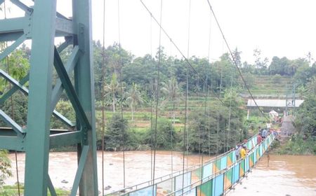 Gandeng TNI dari Kodam III/Siliwangi, Pemkab Bogor Pasang Target Bangun 30 Jembatan Gantung