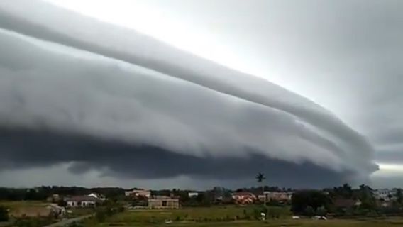 Jangan Takut, Fenomena Awan di Aceh Tak Berkaitan Tsunami atau Mistis