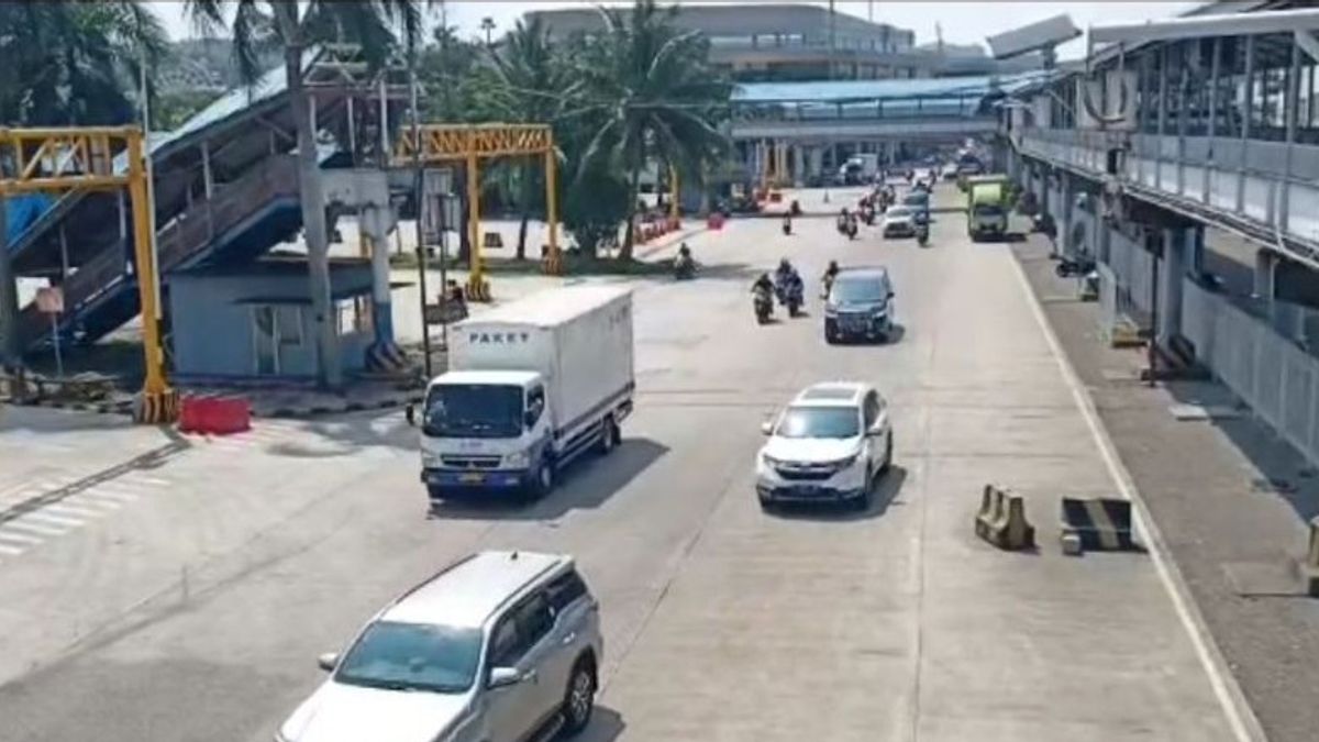 Passenger Movement At Bakauheni Port Increases After Eid