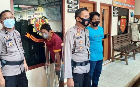 Oknum Anggota Polisi Jambi Bobol ATM BCA di Alfamart