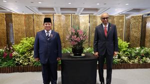 President Prabowo Gives His Mother's Name To An Orchid Given By The President Of Singapore