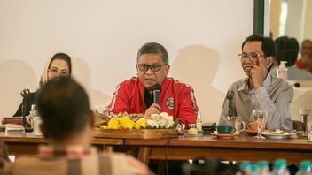 Desmond Digeruduk Kader Banteng Karena Dianggap Hina Soekarno, Sekjen PDIP: Wajar, Pernyataannya Memang Menyakitkan