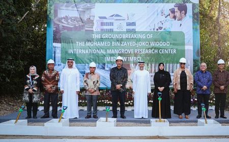 UEA Letakkan Batu Pertama Pusat Global Penelitian Mangrove di Bali