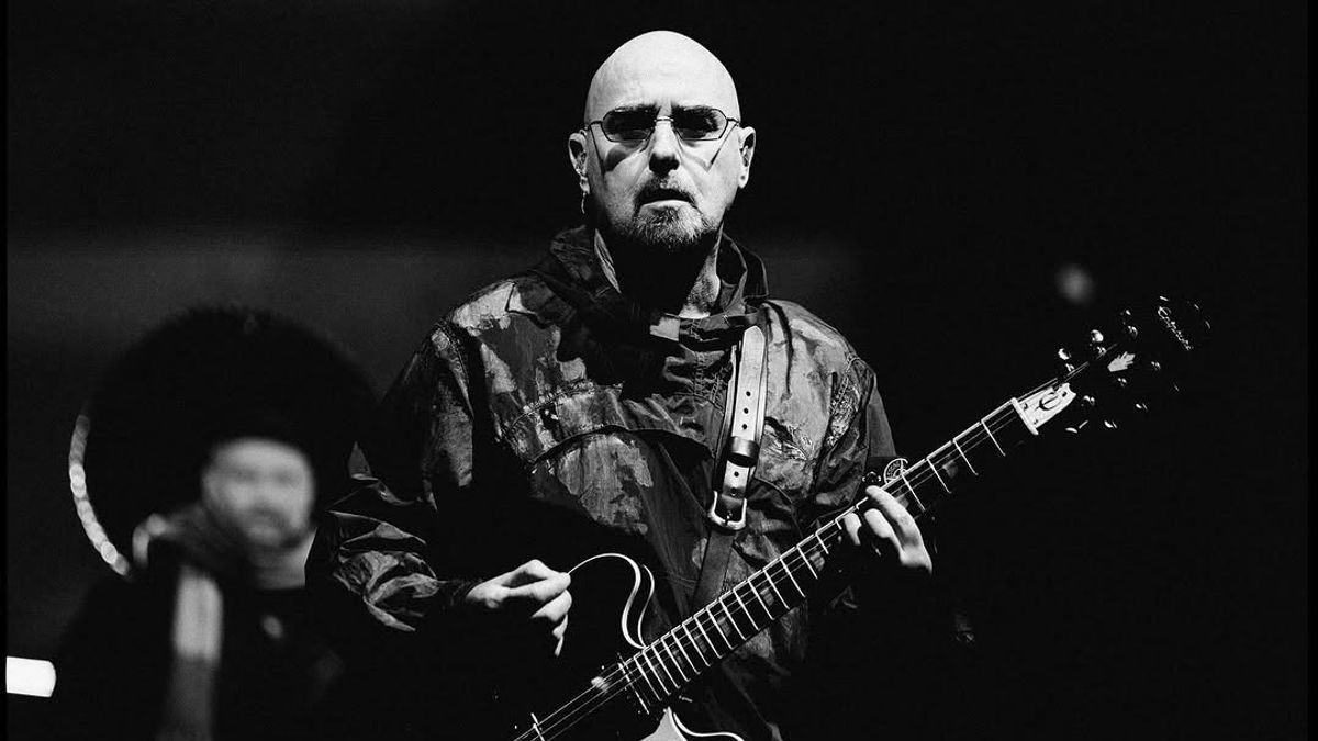 Bonehead dan Epiphone Berkolaborasi Luncurkan Gitar Edisi Terbatas