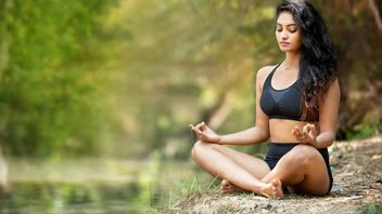 3 Gerakan Yoga untuk Melancarkan Haid dan Cara Melakukannya