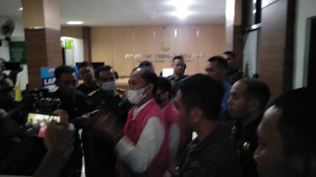 Direktur RSUD Praya Lombok Tengah Tersangka Korupsi Ditahan Kejaksaan