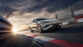 BYD تتحدث عن شكوى سيارتها الفخمة من شركة Seal Akbar Faizal، والتي تم التعامل معها بشكل جيد