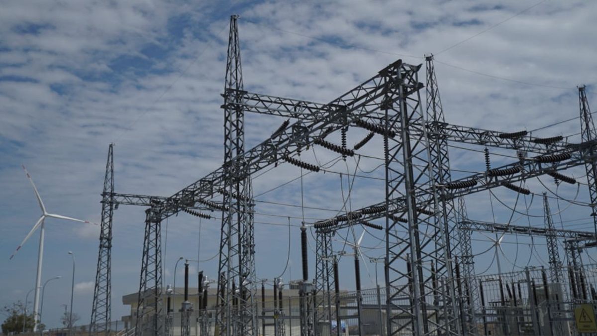 وزير الطاقة والموارد المعدنية يضمن عدم وجود دعم للكهرباء لـ 900 فيرجينيا و1300 مستخدم للVA