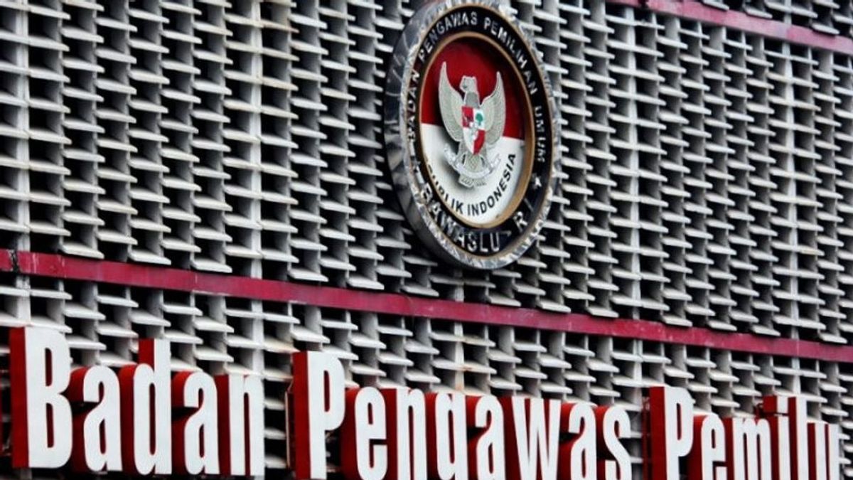 Bawaslu : Le rapport sur Jokowi contre les Bansos près de la bande de Prabowo-Gibran ne répond pas aux élément de violations électorales