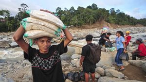 Jabar Hentikan Kembang Api Tahun Baru, Ganti Doa Bersama untuk Sumatera