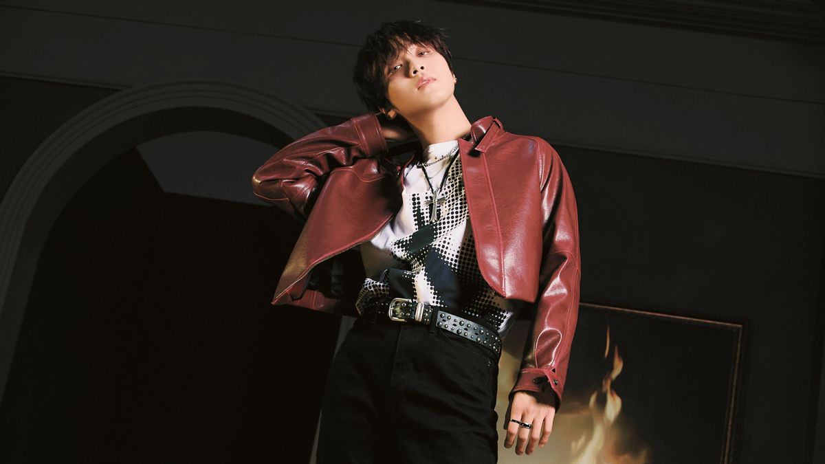 Rilis Album, Haechan NCT Resmi Debut Solo dengan <i>CRZY</i>