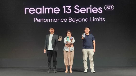 リアルメ13シリーズ5Gがインドネシアで正式に発売