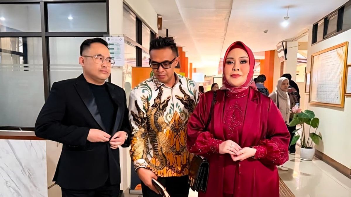 L'entrepreneur de soins de la peau de Sumedang comparaît devant le tribunal pour diffamation, reconnaît avoir été la cible d'une diffusions structurée