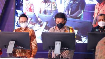 التذاكر الإلكترونية، شرق جاوة الشرطة الإقليمية تستعد تطبيق INCAR للكشف عن الدراجين لا يرتدي الخوذات