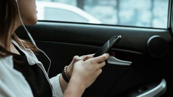 Studi Ungkap Musik Dapat Bantu Mengatasi Mabuk Perjalanan
