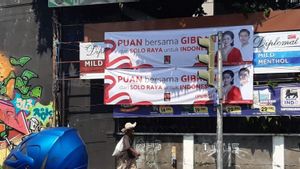  Spanduk Gibran-Puan dari Solo Raya untuk Indonesia Bermunculan, Putra Jokowi: Tanya yang Masang Spanduk Saja, Aku juga Nggak Tahu