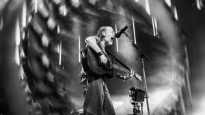 Konser Radiohead Ditunda, Penggemar Obati Kekecewaan lewat Karaoke Massal