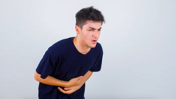 rique lorsque vous déversez de petite eau? Cela pourrait être une pierre d’essence