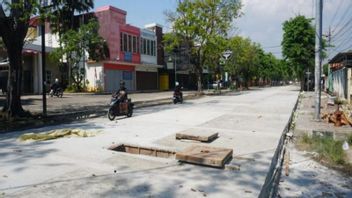 ペカロンガン市政府は12の道路区間を修復するために186.1億ルピアを予算化