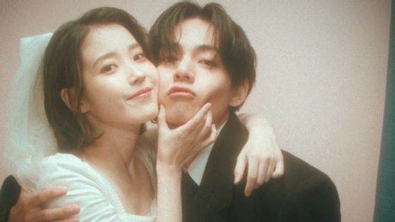 IU And V BTS Face The World Through Love Wins All