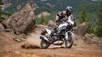 KLE500 Officially Released, Tough Adventure Motorcycle for Touring and Heavy Duty