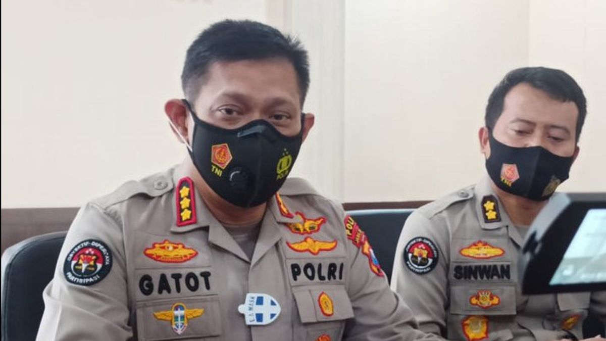اعتقال إرهابيين مشتبه فيهما من قبل دنسوس 88 بزعم الإعداد لأعمال إرهابية في شرق جاوة