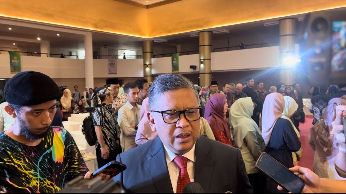 Hasto Believes That Bobby Nasution Thirst For Power And Asks To Resign From PDIP