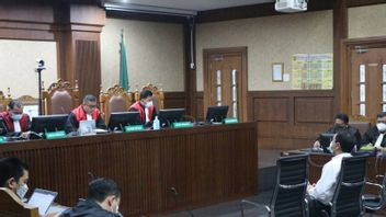 Judge Fazhal Hendri Said That The Corruption Of Former DPR Leader Azis Syamsuddin Had Damaged The Image Of Parliament