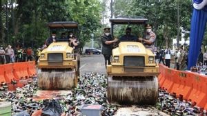 Pemkot Tangerang Musnahkan 4.837 Botol Miras Hasil Operasi 2021–2022