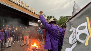 Kapolri Diminta Bebaskan Pendemo Ditahan dan Segera Temukan yang Hilang