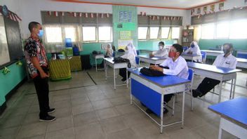 Anticipating For School COVID-19 Clusters, DKI Conducts Periodic Antigen Tests