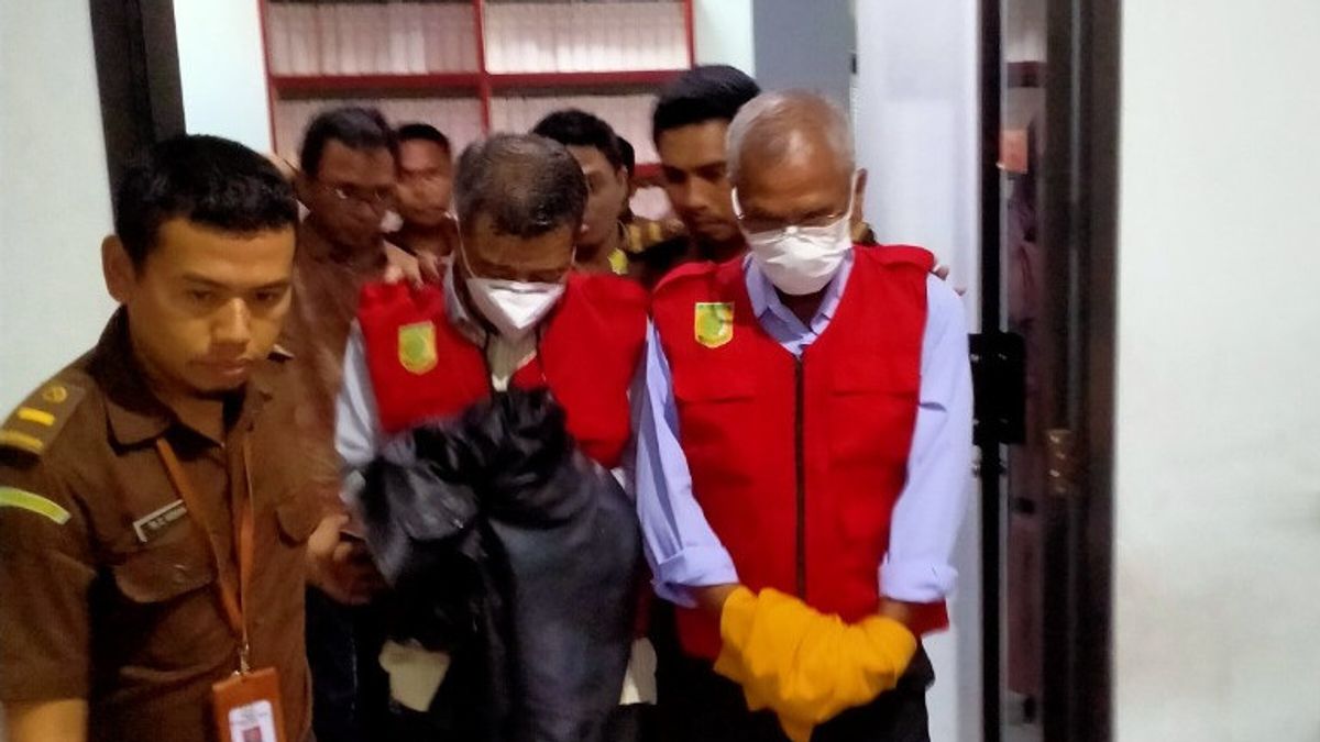 Dua Mantan Pejabat Tinggi Disnakertrans Kabupaten Serang yang Korupsi Dana COVID-19 Masih Dipertimbangkan Tuntutan Hukuman Mati
