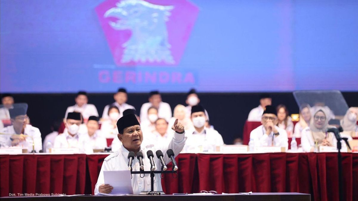 Prabowo Maju Capres Diprediksi Bisa Ganjal Anies Baswedan, Ganjar Pranowo Diuntungkan