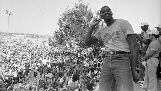 Magic Johnson Umumkan Positif HIV dalam Sejarah Hari Ini, 7 November 1991