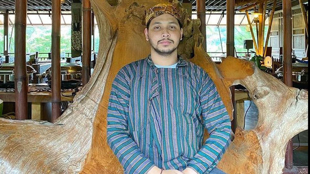 Abdul Kadir Positif à La Drogue, Arrêté Par La Police à L’hôtel South Jakarta