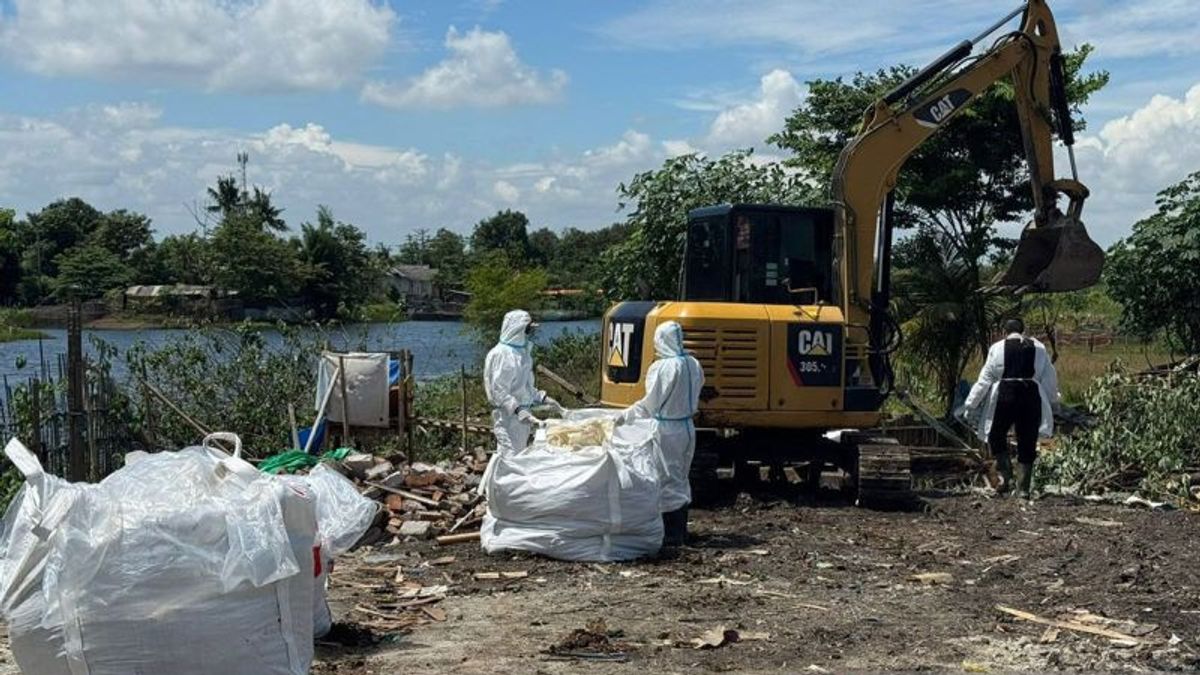Task Force Cs-137 Calls Radioactive Exposure To Small Relative Cengkeh Containers