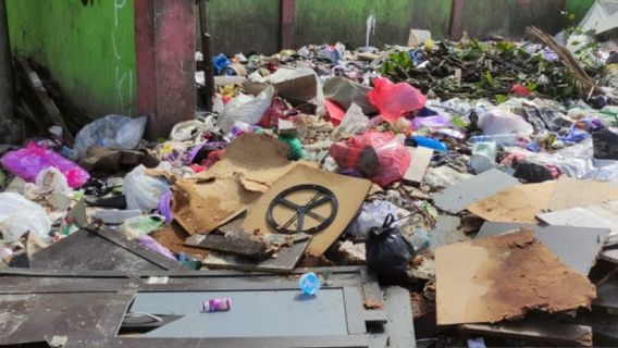 Trash Bursting After Floods In Banjarmasin, Contains Piles Of Mattresses, Cabinets And Sofas