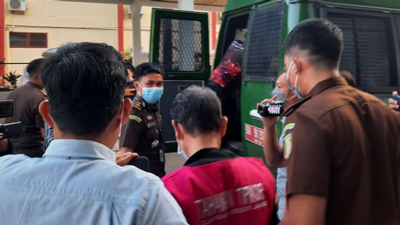 Sempat Melarikan Diri, Kadis BPPRD Jambi Akhirnya Ditahan Terkait Korupsi Pajak