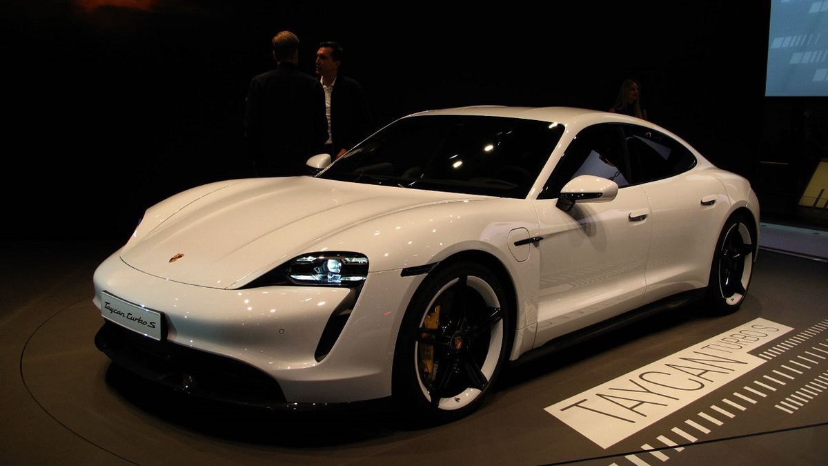 Porsche Bangun Pabrik Baterai Berkapasitas Produksi untuk 1.000 Mobil per Tahun