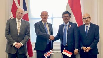 Indonesia-UK Discuss Construction Of 2 HTS Satellites