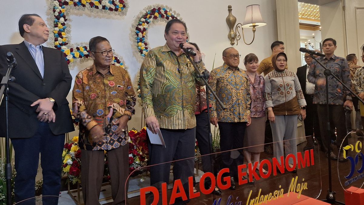 Discussing Middle Class, Airlangga Gathers Former Coordinating Minister For The Economy