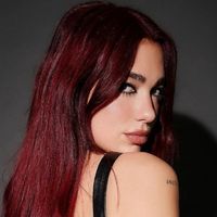 唱片,五首曲目Dua Lipa在Spotify上获得20亿次流量