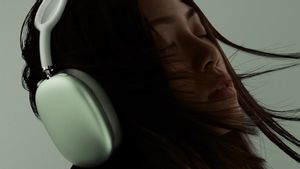 Apple Rilis Headphone AirPods Max