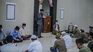 Keren! Walkot Bima Arya Salurkan Bantuan Rp1,4 Miliar ke-58 Masjid di Kota Bogor
