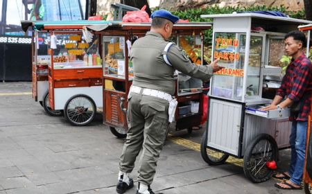 Pangkalan Ojol dan PKL di Sepanjang Jalan Blora Disikat Satpol PP