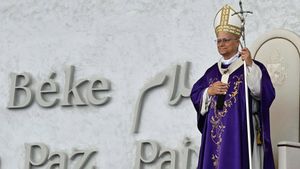 Paus Leo XIV Desak Presiden Trump Cari Jalan Keluar Diplomatik Konflik di Iran