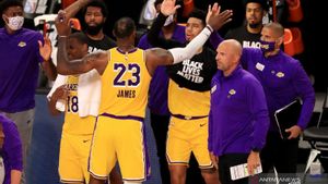 LeBron James Cetak Poin Penentu saat Lakers Tundukkan Clippers
