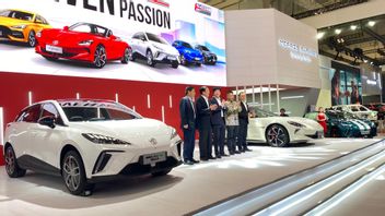 MG4 EV Max Scan dans le GIIAS 2025, Cyberster avec de nouvelles couleurs