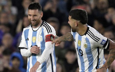 Lionel Messi Dibangkucadangkan, Argentina ke Puncak Usai Kalahkan Paraguay