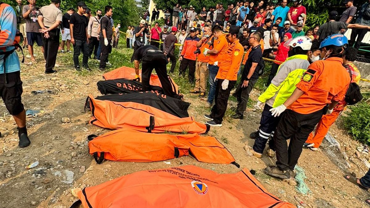 Keluarga Korban Kali Bekasi Pertanyakan SOP Polisi saat Membubarkan Kerumunan Remaja